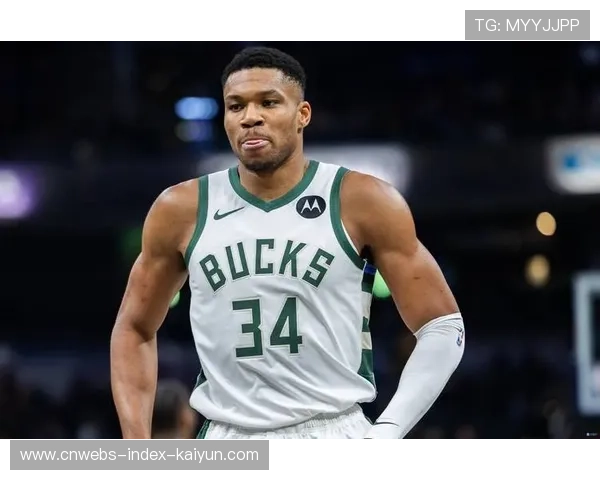 字母哥直播被儿子乱入,暖心瞬间引爆网友热议